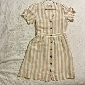 Linen dress